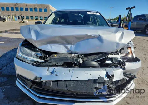 2015 Volkswagen Jetta Se z USA, uszkodzony, nr VIN 3VWD17AJ5FM287269